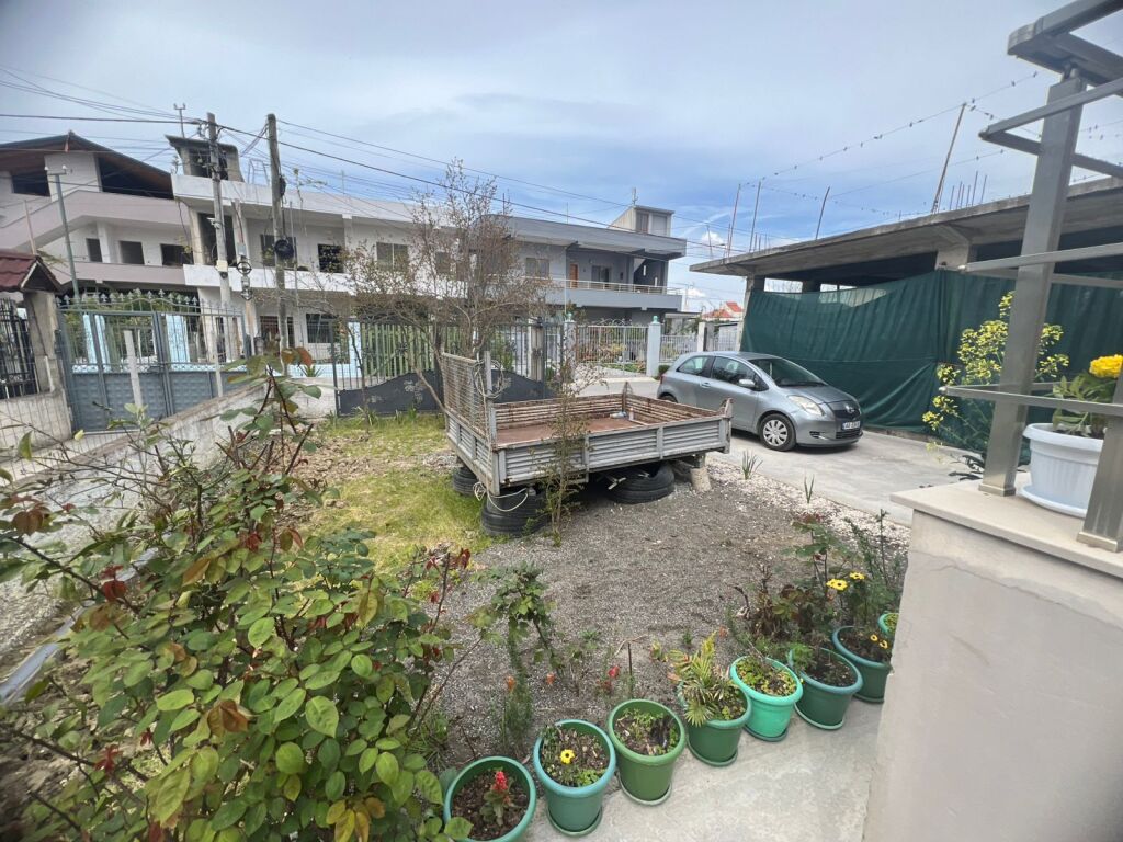 SHITET VILE DY KATSHE NISHTULLA DURRES 437M2 TRUALL+370M2 ND