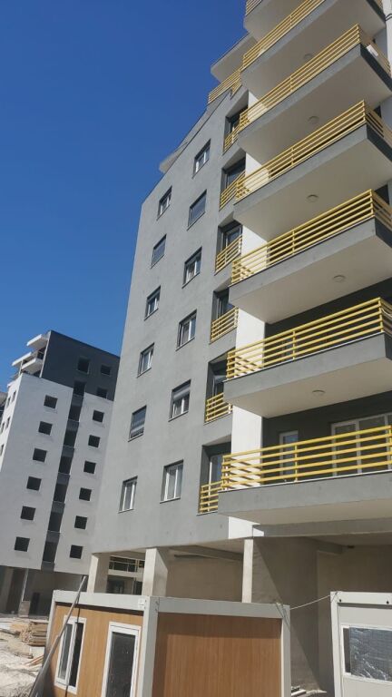 Vendesi in vendita 1+1, Via Dritan Hoxha, Complesso E88