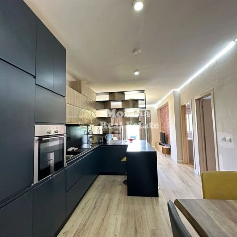 Qera | Apartament 2 + 1 |Fresku | 400 €/muaj