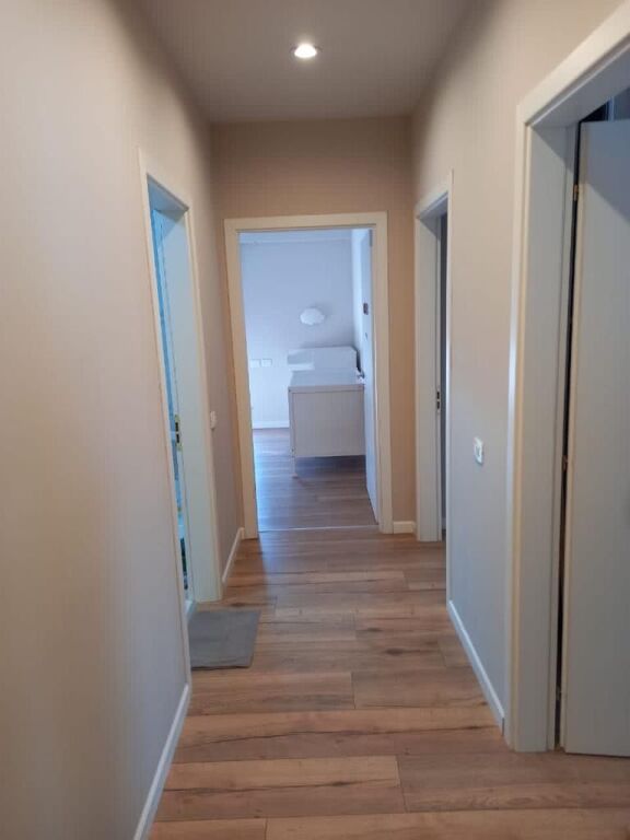 Super ap 2+1 a 21-dhjetori ( complesso contatto )