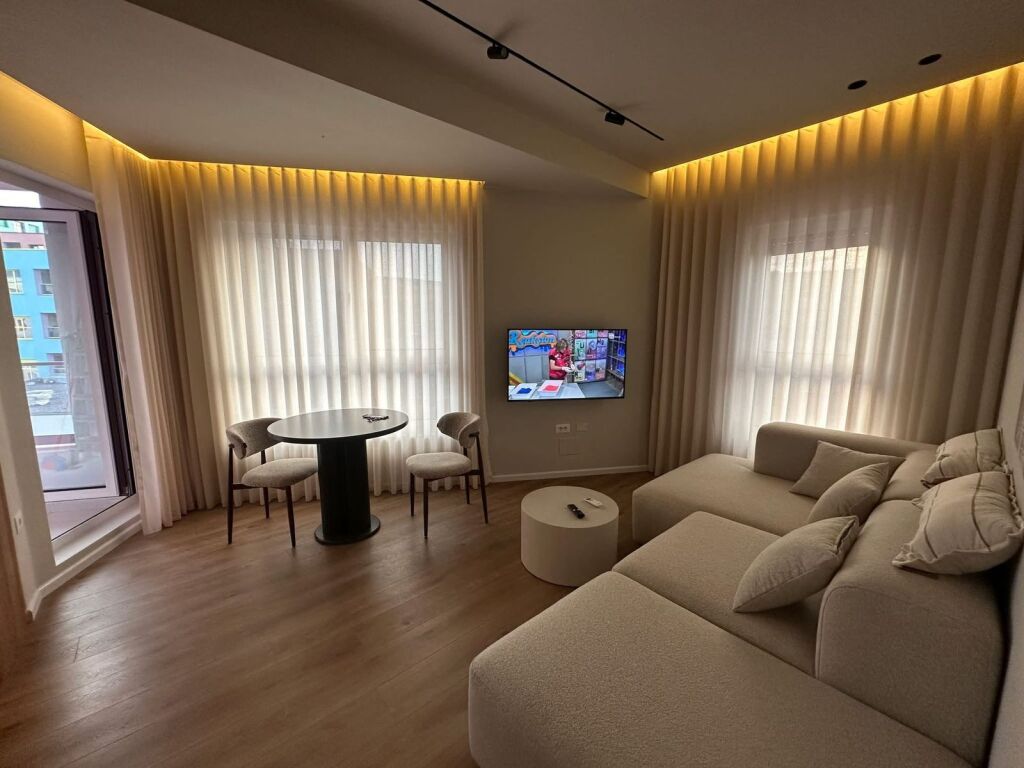 🏠SHITET 1+1 + PARKIM – 📍 Ali Demi, Rezidenca Kadiu💰 134,000 €