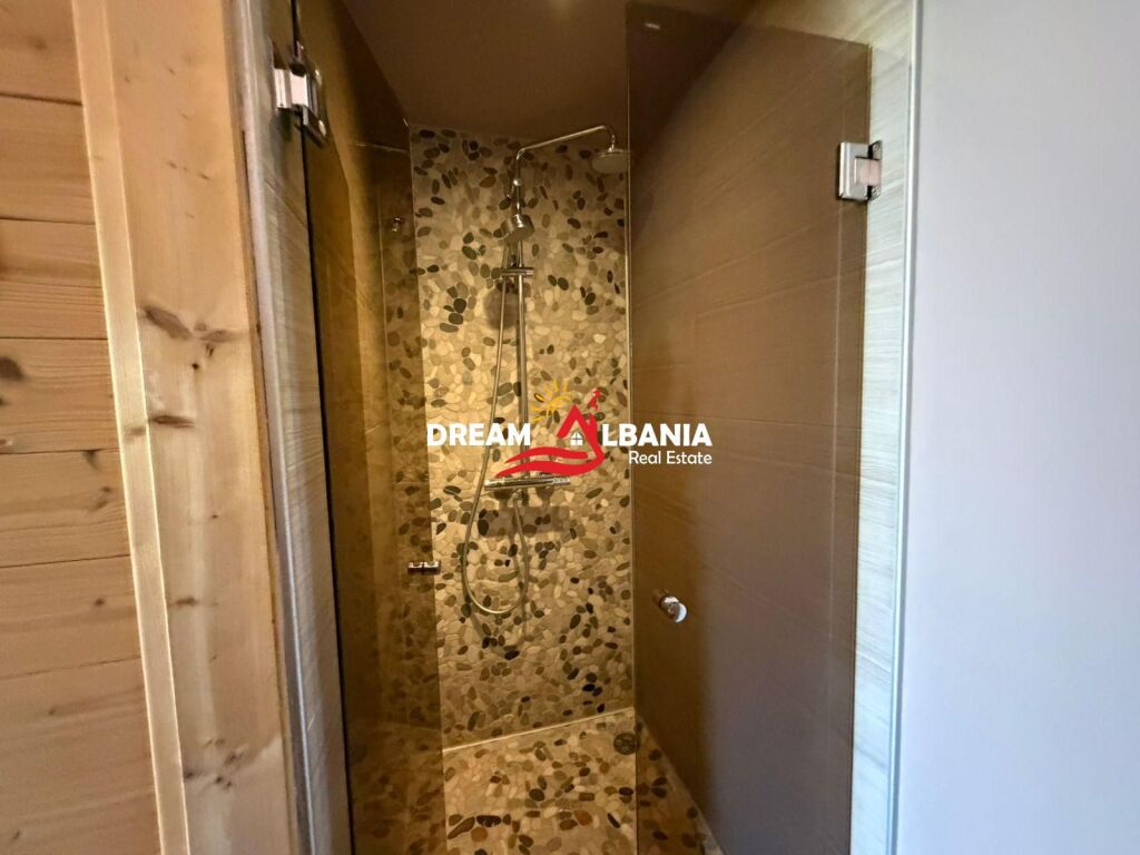 Jepet me qera ambient biznesi tek Ish Restorant Durresi (ID 42611417)f