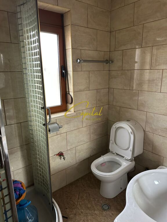 VENDESI APPARTAMENTO 2+1 XHAMLLIKU 135.000 EURO