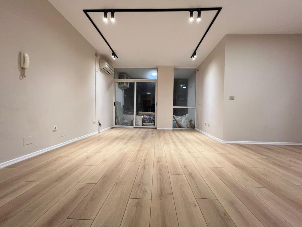 QIRA , ZYRE 100m2 , KOMUNA E PARISIT‼️