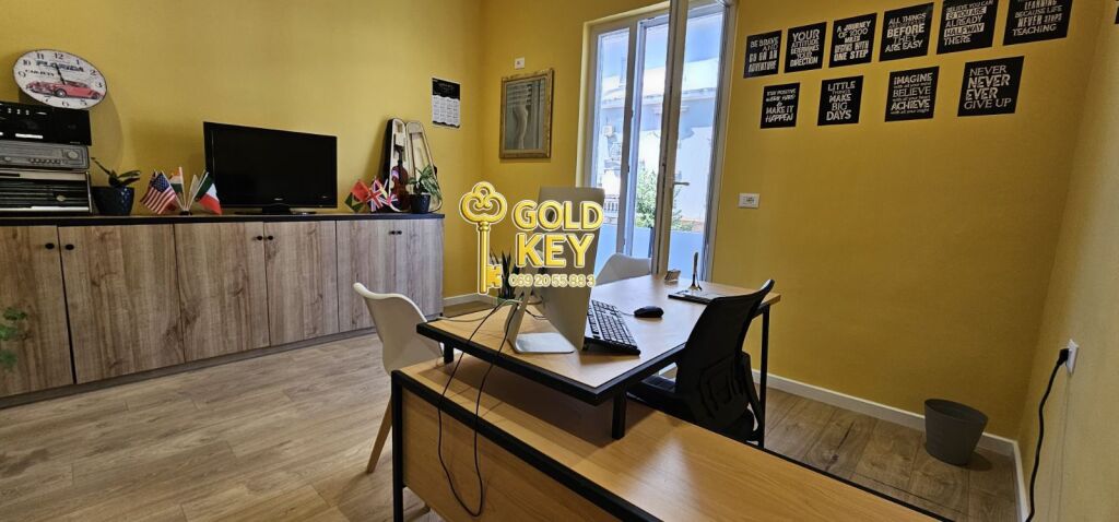 🏢 JEPET ZYRË ME QIRA SIPER ZYRES GOLD KEY QENDER DURRES