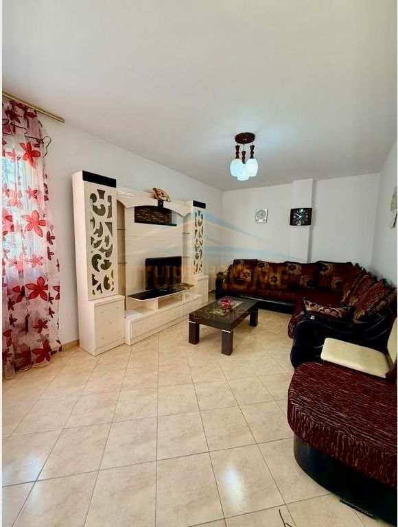 🏠 2+1 i Bollshëm me 2 Tualete te Fresku – Në Shitje! ✨