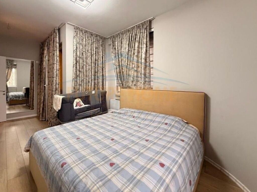 Shitet, Apartament 2+1+2+Post Parkimi, Kompleksi Grand Gallery, Yzberisht