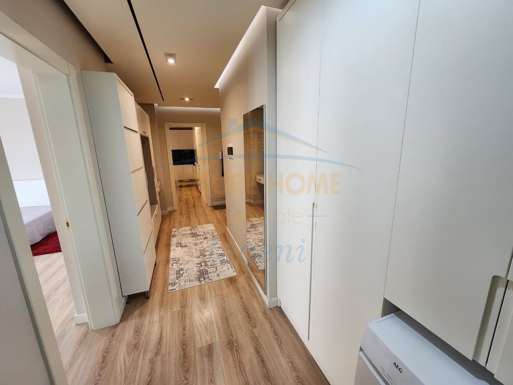 Rent, Apartment 2+1+ Parking Space, Kosovarëve Street, Tirana.