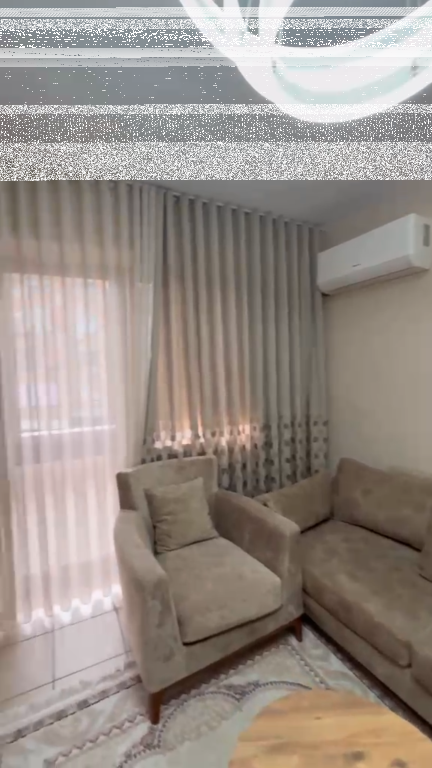 Apartament 1+1, Mine Peza!