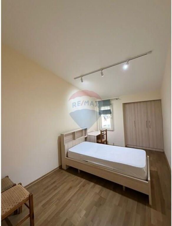 Apartament me qira 2+1