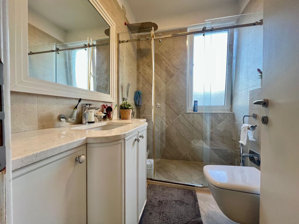 APPARTAMENTO IN AFFITTO 2+1+2 con 2 posti auto, LAGO ASCIUTTO