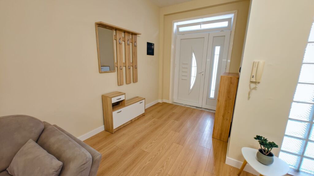 In affitto 2+1 Via Besa vicino al nuovo Boulevard