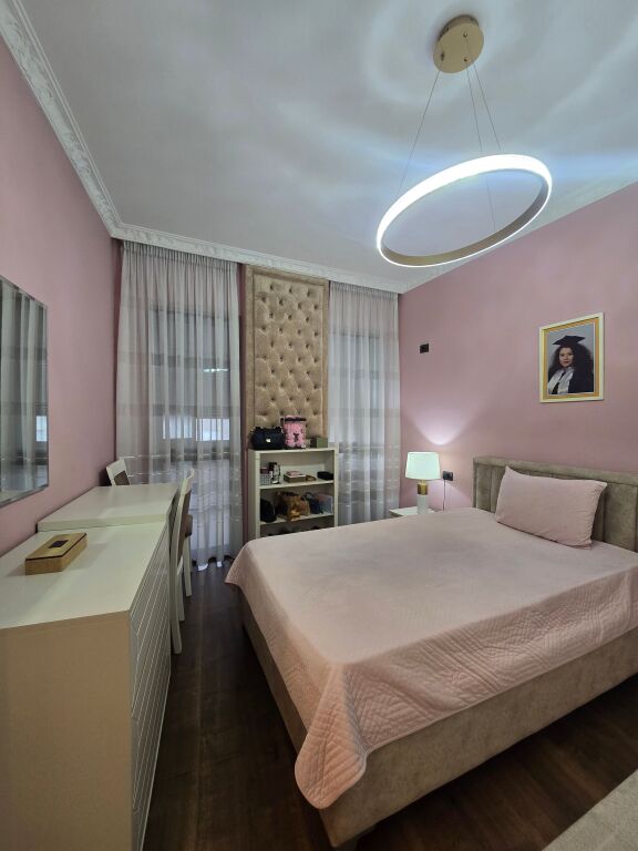 In vendita 3+1+2, Villa ad Astir