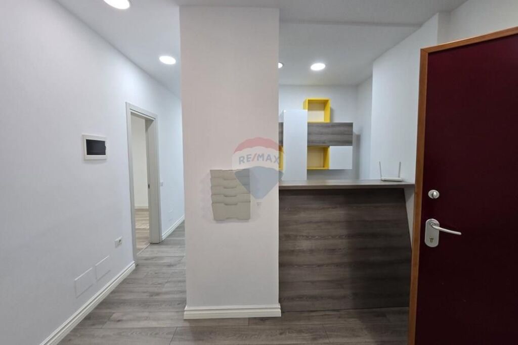 Office - For Rent - Kika 2, Tirana