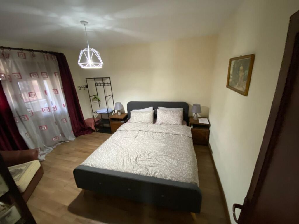 Qera, Apartament, 2+1 , Rruga e Elbasanit , Tirane . Empire66653