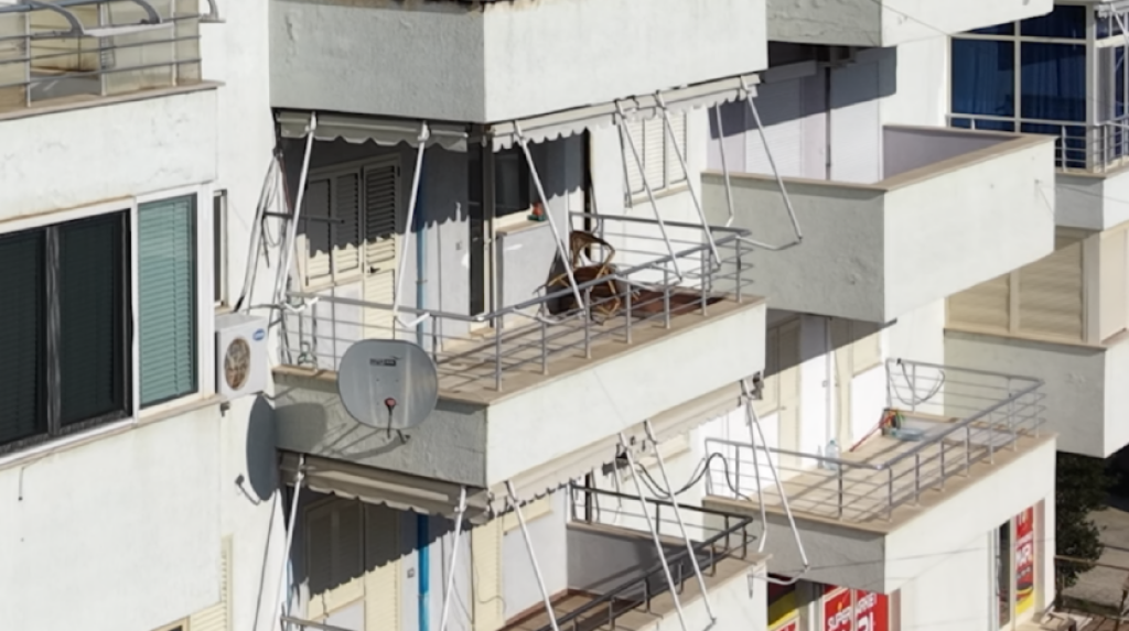 Apartment for sale near the sea