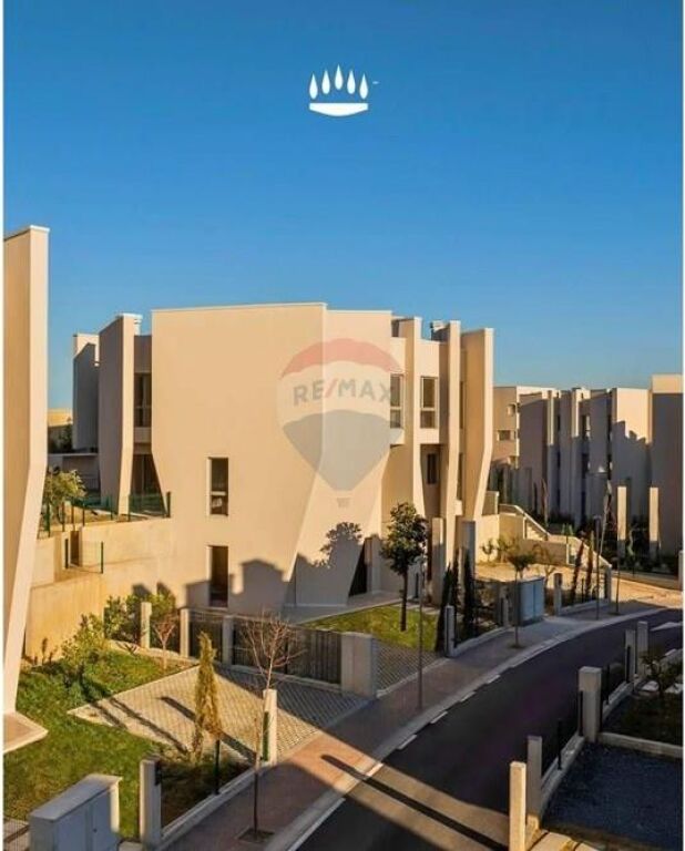 Vilë - Për Qira - Liqeni I Thatë, Tiranë