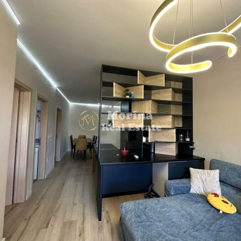 Qera | Apartament 2 + 1 |Fresku | 400 €/muaj