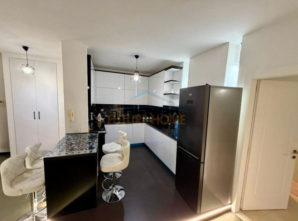 Qera,Apartament 2+1+2+Post Parkimi, Vila L, Unaza e Re