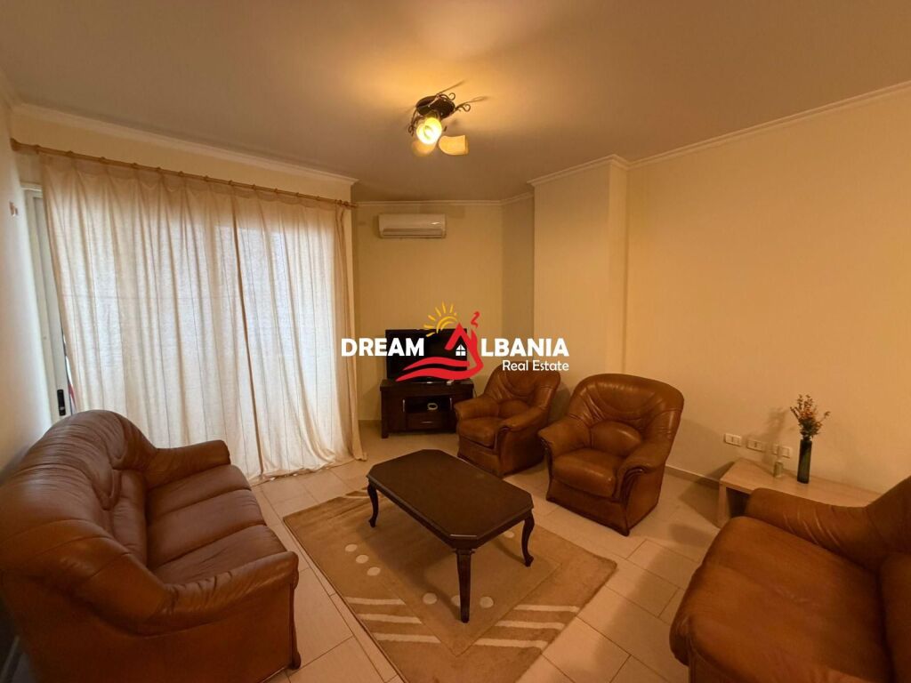 Appartamento 2+1 in affitto vicino a Pazari i Ri presso BKT (ID 42215514)