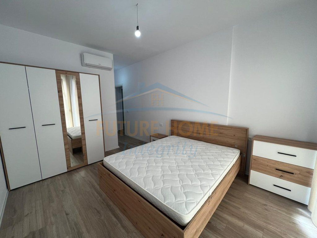 Rent, Apartment 2+1+2, Univers City Complex, Tirana.