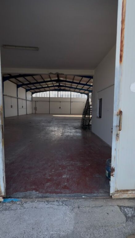 Offriamo un magazzino in affitto, Kashar vicino a Megatek!