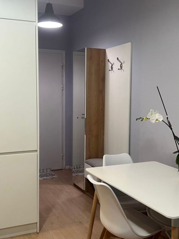 Jepet me qira apartament 1+1 te Marga ,rrg Jordan Misja