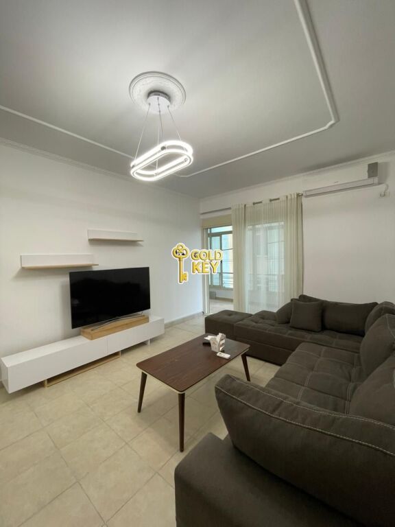 🏡 APARTAMENT ME QERA 1+1 ISH RAJONI POLICIS DURRES