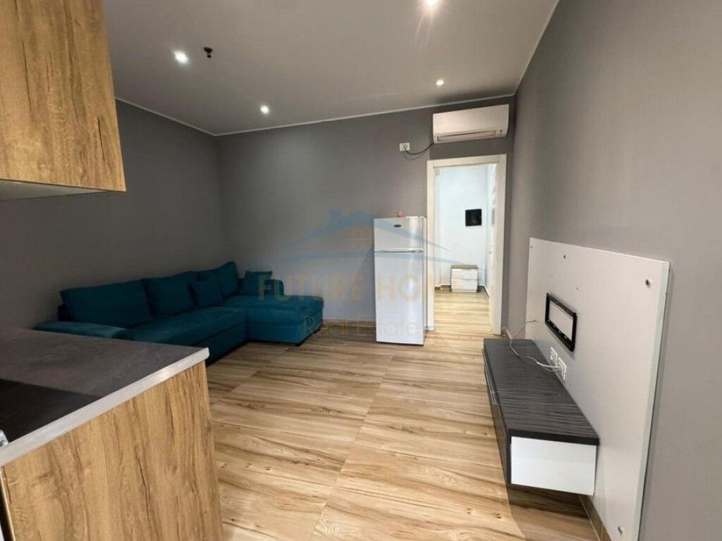 Shitet, Apartament 1+1 , Liqeni i Thate, Tirane