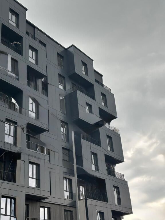 🏡 Shitet apartament 2+1 te Kompleksi Tudas, Ish Parku