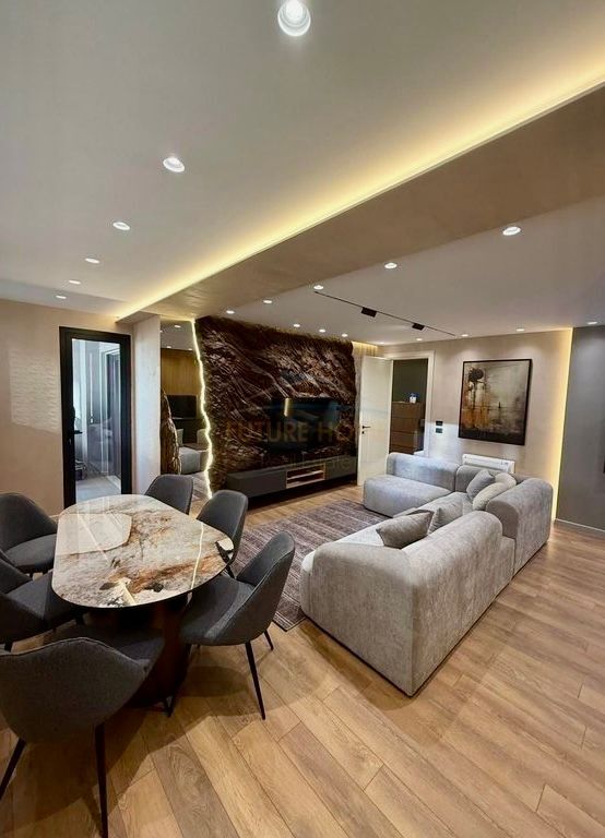 Qera,Apartament 2+1+Post Parkimi, Rruga e Durresit, Tirane