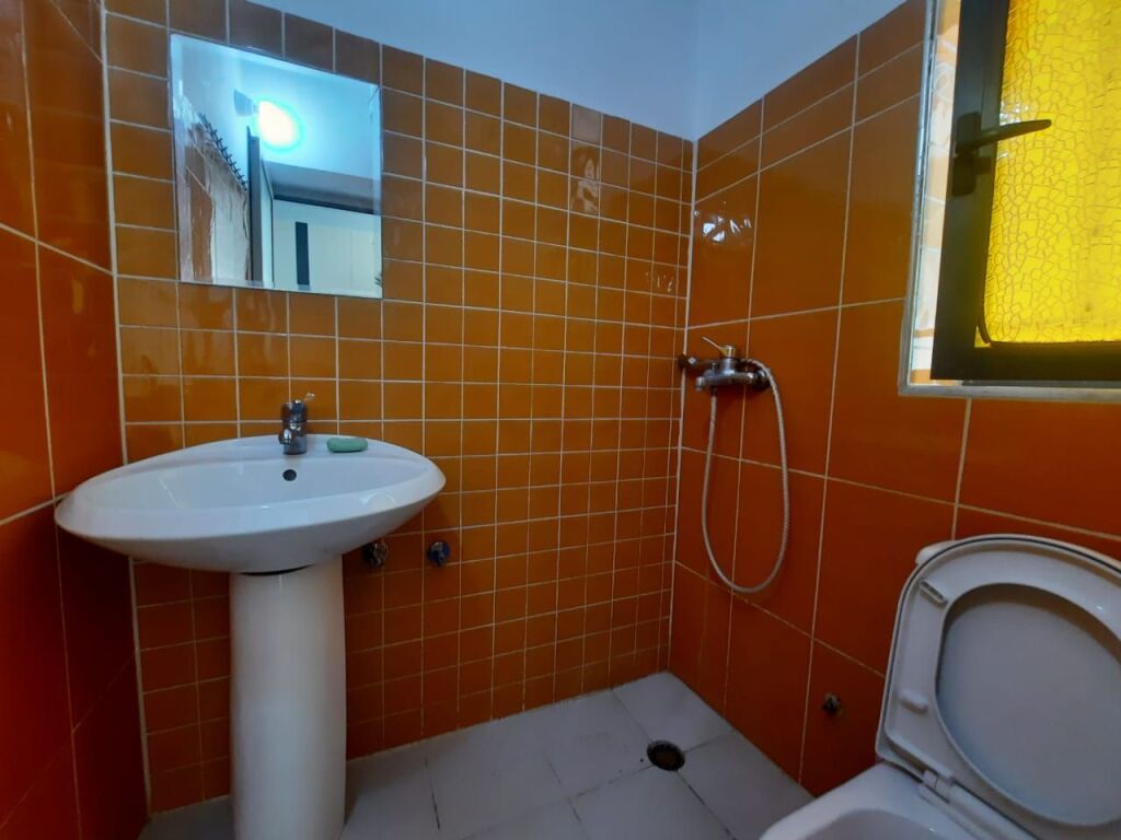 Well-equipped studio apartment with inverter air conditioner+wifi 7 min from New Boulevard