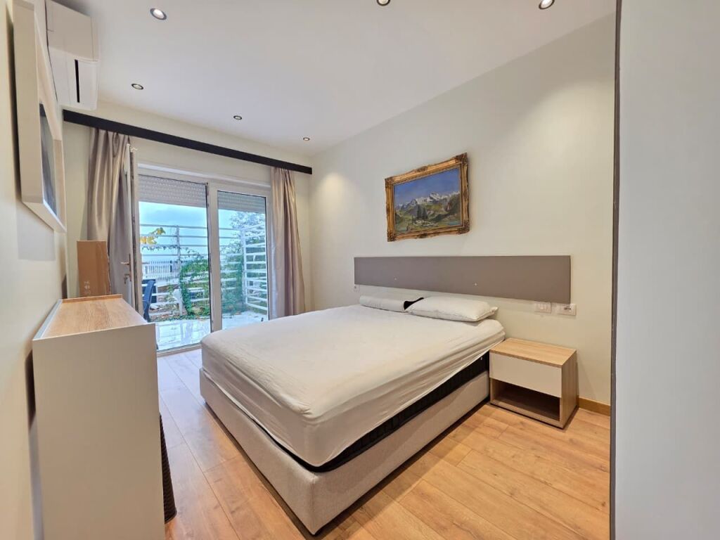 🏡 For Rent: Beautiful 2+1 Apartment (+ Parking Space) 📍 Kodra e Diellit 2 Residence Area: 81m² | 75,000 ALL / month 🔥