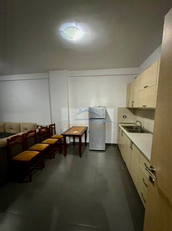 Affitto, Appartamento 2+1, Nuovo Anello, Tirana