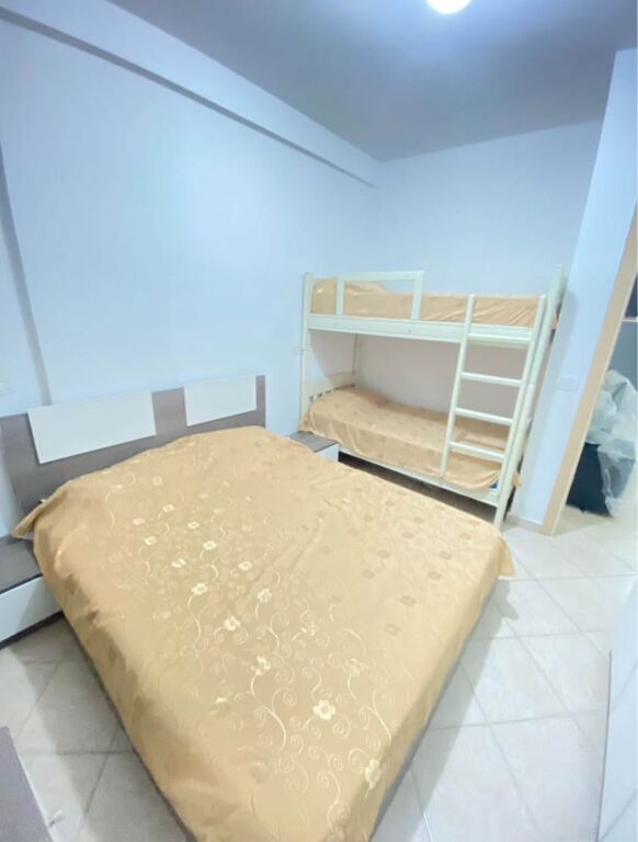 ✅Shitet 1+1+Ballkon plazh (Shkëmbi Kavajës) 