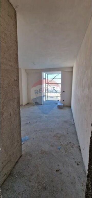 Garsoniere - Për Shitje - Fusha Ali Demi, Tiranë(ID: 530261084-53)