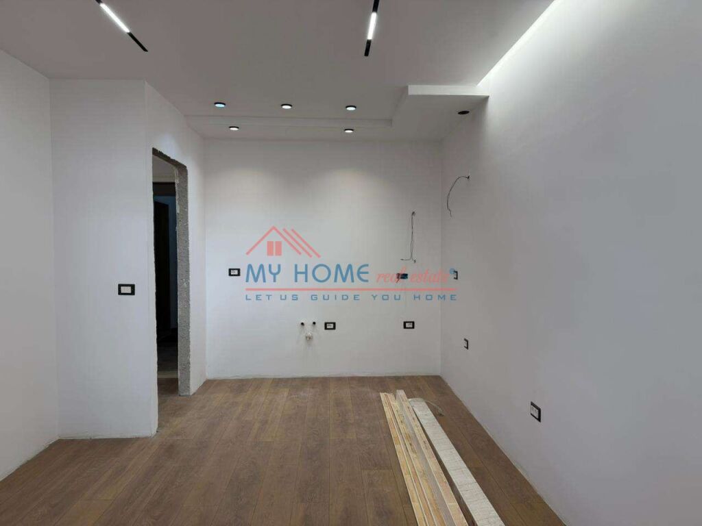 Apartment 1+1 for sale at 21 Dhjetori in Tirana