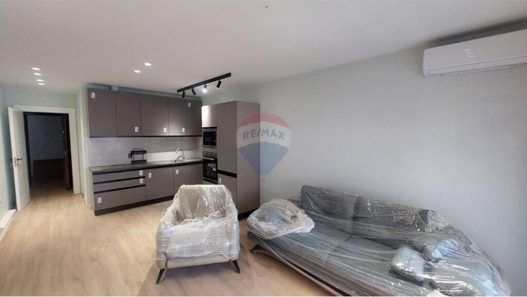 INVESTED APARTMENT 1+1 FOR RENT - PARIS COMMUNE