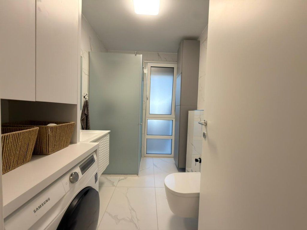 San Pietro Residence, Apartament 2+1 me oborr privat 203 m²