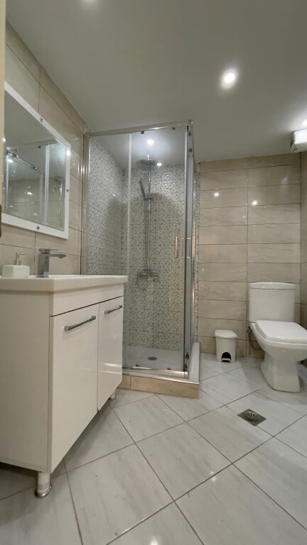 QIRA , APARTAMENT MODERN 2+1 , KODRA E DIELLIT