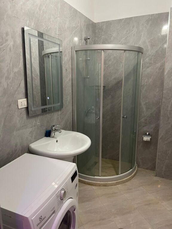 🏡 APPARTAMENTO 1+1 IN AFFITTO – VIA SARAÇEVE (CENTRO)