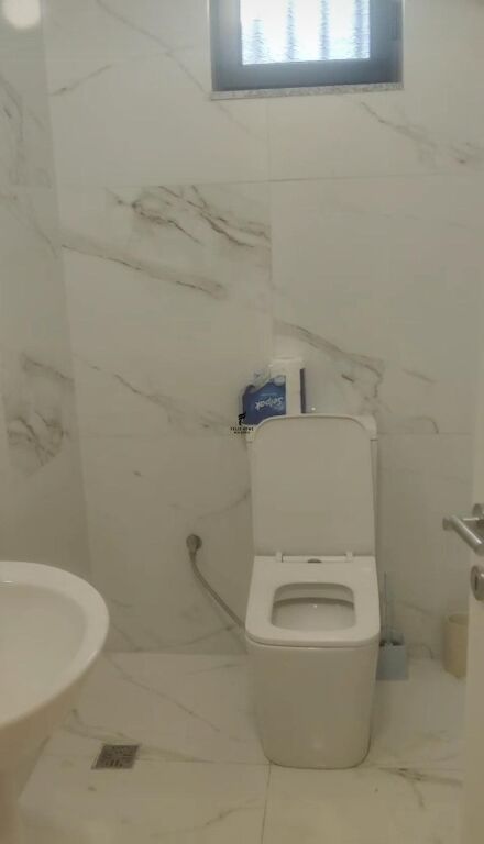 ZYRE ME QERA 110 M2 BLLOK 260.000 LEKE FH-66665