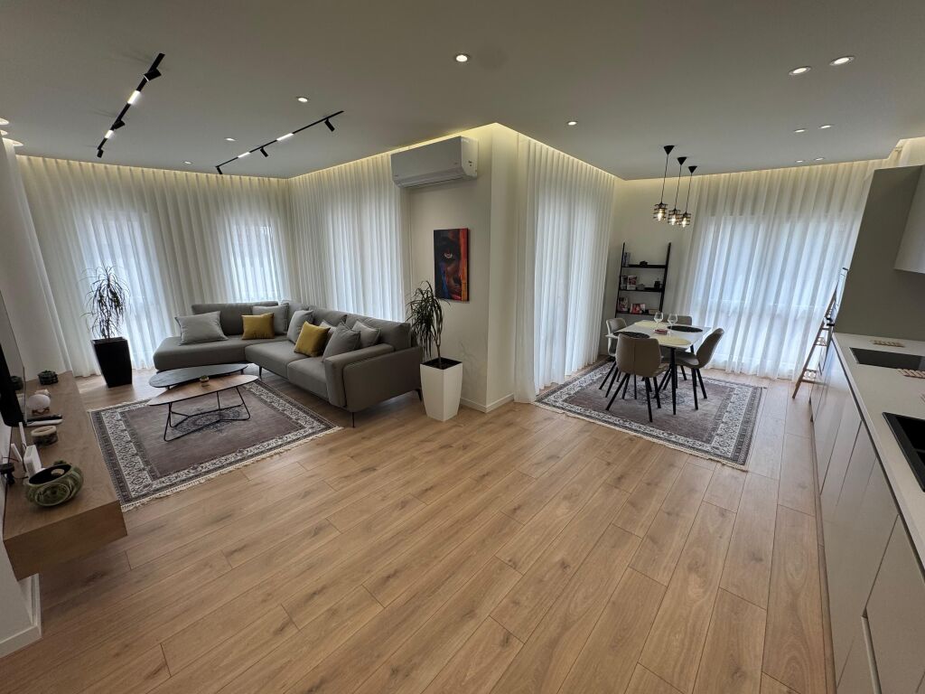 Apartment for rent 2+1+2 Zogu i zi