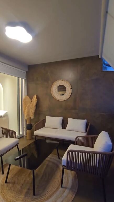 🏡 2+1 Apartment with Veranda for Sale – Former Exhibition