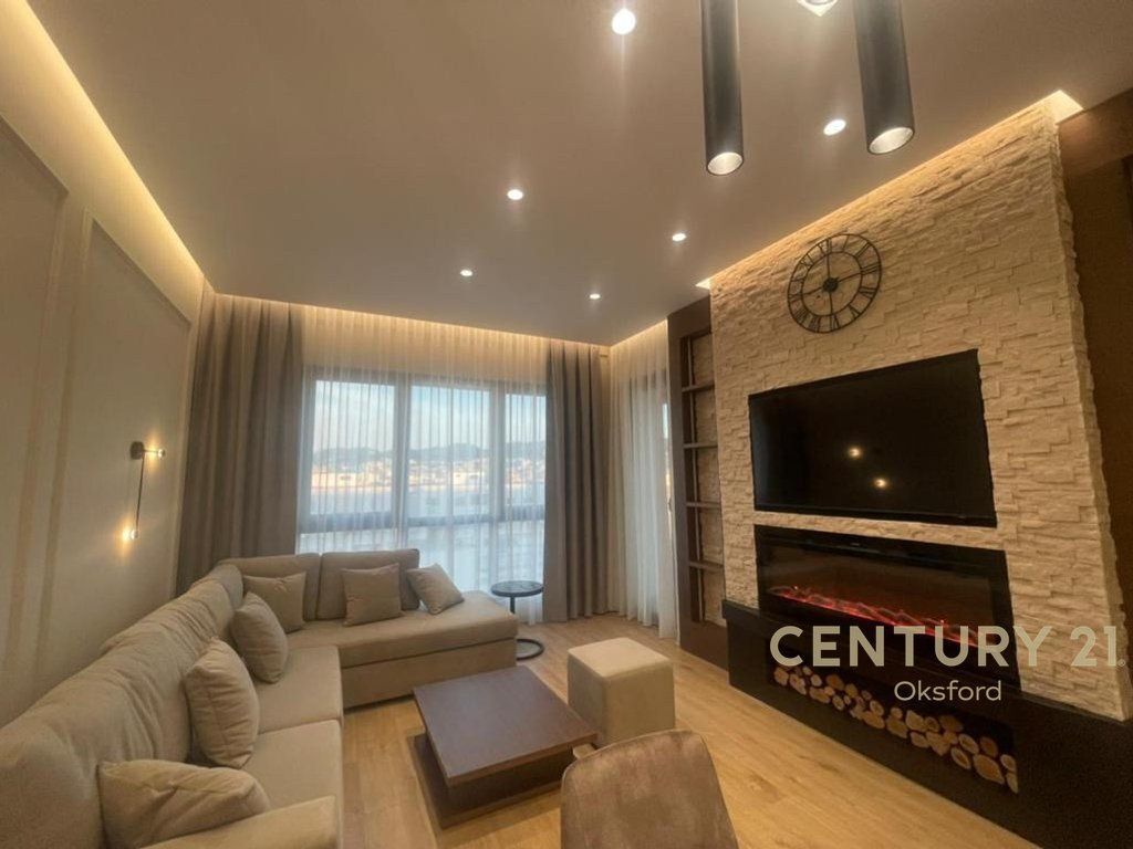 1+1 apartment for rent at Square 21