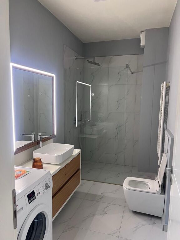 Penthouse per qera te Kopshti Zologjik