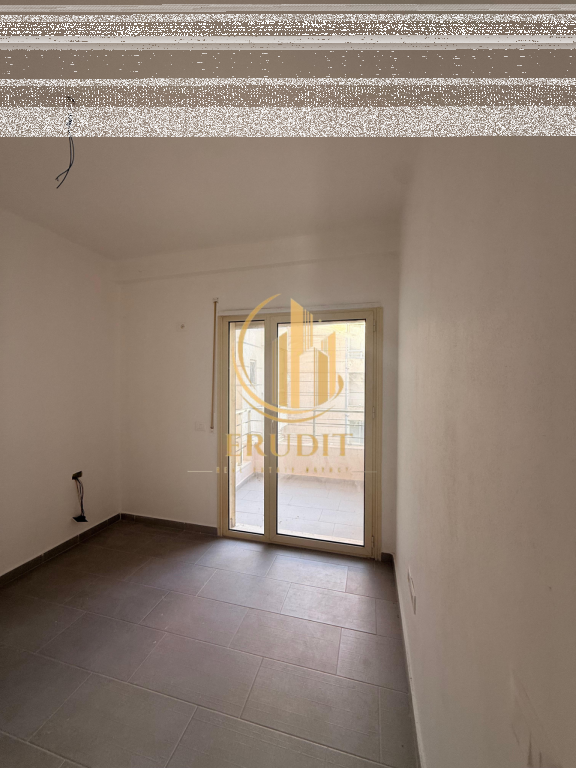 Appartamento in vendita a Radhimë Vista sul mare