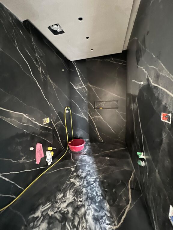 Jepet me qera ambient per zyra