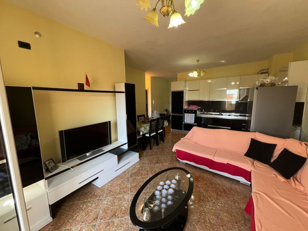 SHITET SUPER APARTAMENT 2+1 134 m2 VILA E ZOGUT 155,000 EURO