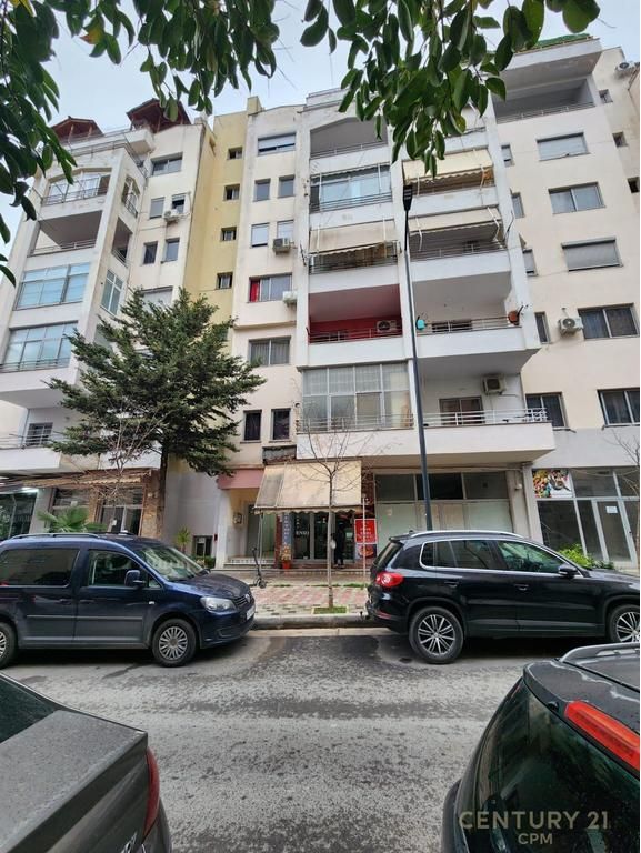 Apartment 1+1 For Sale in Fresku